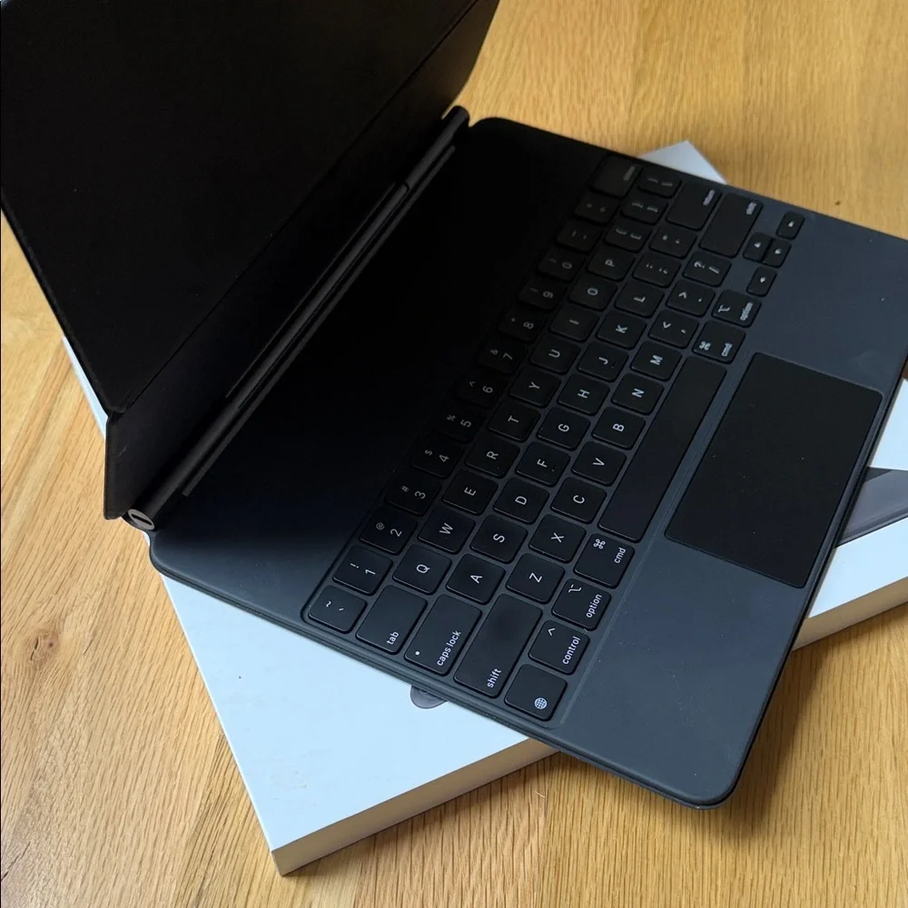 Apple iPad Magic Keyboard